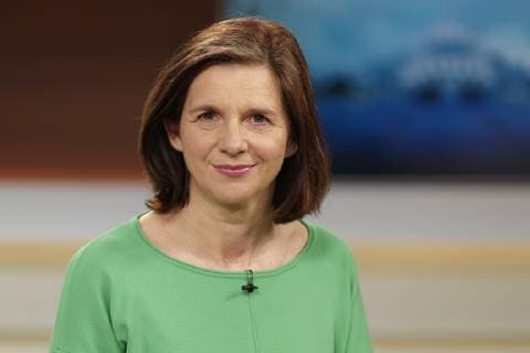 Katrin Göring Eckardt with Anne Will 2019 03 03 Berlin Germany Katrin Göring Eckardt Bündnis 90 The Green parliamentary group chairmen in the Bundestag guest with Anne Will on First German Television Topic of the Round Table Low Wage Lean Pension What is Worth a Job for Us