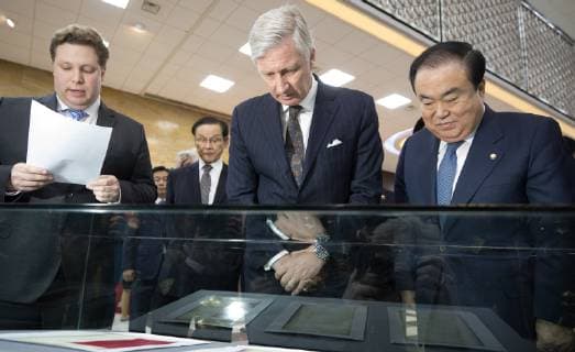King Philippe - Filip of Belgium pictured with the Speaker of the National Assembly of the Republic of Korea during a visit of the exhibition Belgium-Korea Relations in 10 archives on the second day of a State Visit in Seoul, South Korea, Tuesday 26 March 2019. The Belgian Royal couple is on a four days state visit to South Korea. BENOITxDOPPAGNE 05555545
