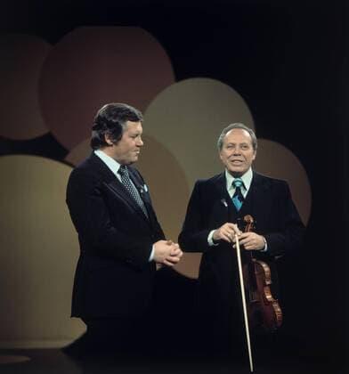THE GREAT PRIZE WIM THOELKE with violinist HELMUT ZACHARIAS Broadcast of 14 12 1976 Copyright: ArthurxGrimm UnitedArchives00660006