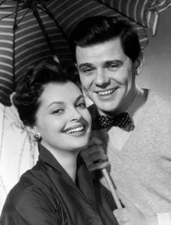 WALTER GILLER as Kurt NADJA TILLER as Billie Studio recordings for Castle Gripsholm 1963 Film Television Love film 60s couple Germany 1963 Copyright: ArthurxGrimm UnitedArchives00665439