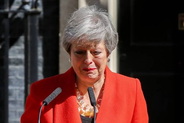 News Themen der Woche KW21 News Bilder des Tages May 24, 2019 - London, UK, UK - London, UK. British Prime Minister Theresa May makes a statement in Downing Street after meeting Graham Brady, the chair of 1922 committee. Theresa May will resign as Prime Minister and the leader of the Conservative Party on 7 June 2019. London UK  - ZUMAl94_ 20190524_zaf_l94_004 Copyright: xDinendraxHariax
