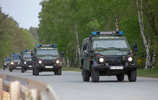 On 20 May 2019 Federal Chancellor Angela Merkel visits Panzerlehrbrigade 9 in Munster, which is the core of the Very