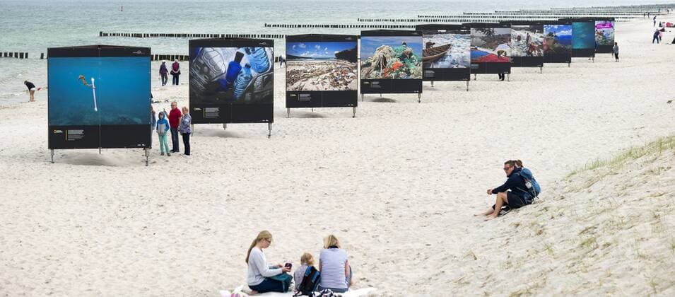 Environmental Photo Festival Â horizonte zingstÂ 2019 on the Darss in Mecklenburg Vorpommern The Baltic Sea Photo Festival is the largest event of its kind in Northern Germany Various workshops, lectures and shows offer participants and spectators impressive insights and pictures on the subject of the environment In total, more than 90 works Copyright: FrankxHormannx xnordlicht