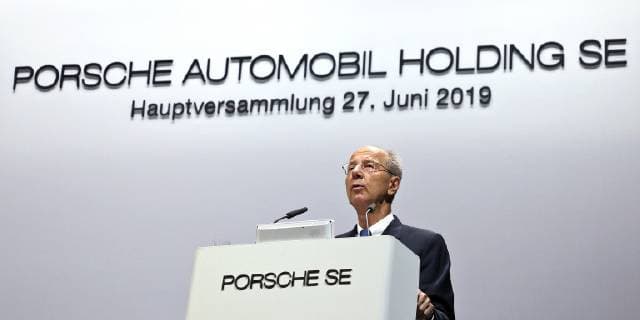 27 06 2019, Stuttgart, DEU Annual General Meeting of Porsche Automobil Holding SE in the Porsche Arena in Stuttgart Hans Dieter Poetsch, Chairman of the Board of Management of Porsche Automobil Holding SE
