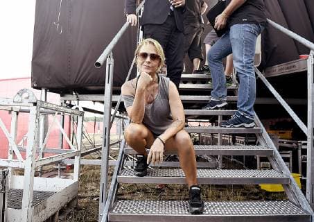 13 07 2019, xlakx, entertainment music, radio B2 SchlagerHammer emspor, v Michelle Backstage on the stage staircase steps at the radio B2 SchlagerHammer in Hoppegarten on Berlin