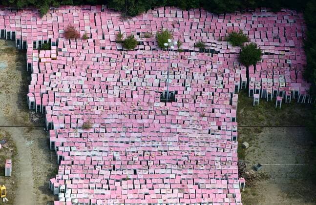 Aerial photos MICHENDORF, 04 08 19, Collection point for telephone booths Telekom site pink telephone booths are stored in a forest near Michendorf and are available for sale Phone booths Cemetery