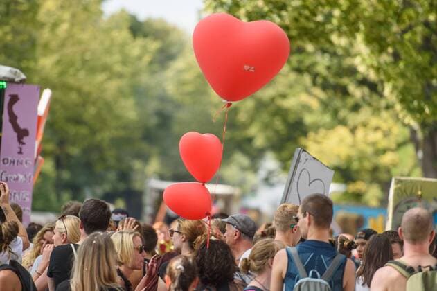 Berlin, Zug der Liebe Deutschland, Berlin 24 08 2019 The picture shows impressions from the demonstration Zug der Liebe in Berlin Berlin Berlin Deutschland