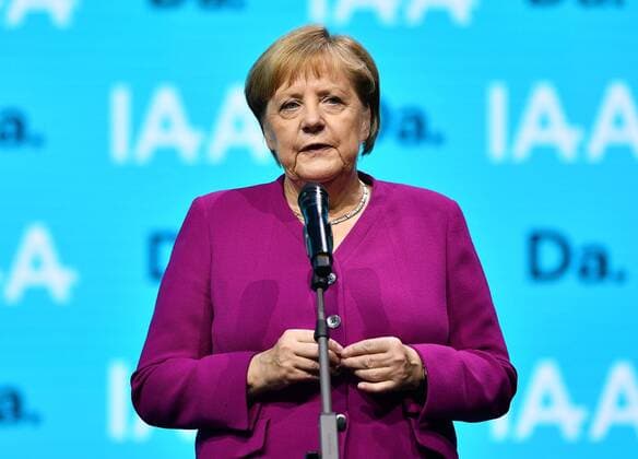 12 09 2019, xfux, Economy Automotive, IAA 2019 International Motor Show emspor, v l German Chancellor Angela Merkel Frankfurt am Main