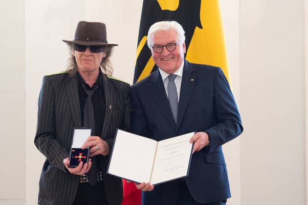 Berlin GER, Berlin, Award of the Order of Merit of the Federal Republic of Germany Udo Lindenberg, Award of the Order of Merit of the Federal Republic of Germany on the Day of German Unity under the motto Courage to Overcome Future Borders by Federal President Frank Walter Steinmeier, 02 10 2019, Copyright: xEIBNER UwexKochx EP_EER