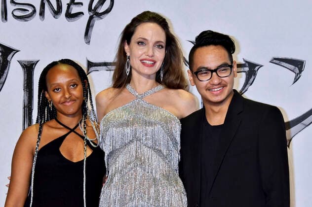 Zahara Jolie Pitt, Angelina Jolie and Maddox Jolie Pitt at the premiere of the movie Maleficent Powers of Darkness Maleficent Mistress of Evil at the Roppongi Hills Arena Tokyo, 03 10 2019 Foto:xK.xNarax xFuturexImage
