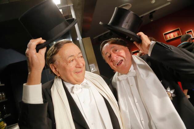 Richard LUGNER unveils his wax image at MADAME TUSSAUDS and celebrates 87 birthday Vienna, 10 10 2019 Richard LUGNER and wax figure Vienna Austria AVN101002351074