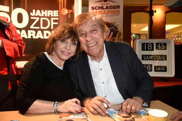 Tina York and Bata Illic at the event 50 years ZDF hit parade in Blechen Carre Cottbus, 12 10 2019 Foto:xN.xKubelkax xFuturexImage