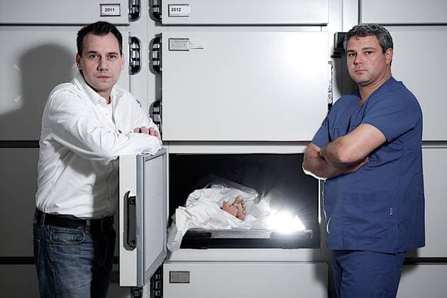 Author Sebastian Fitzek and forensic physician Michael Tsokos have written the book Cut off together Author Sebastian Fitzek and forensic physician Michael Tsokos have written the book Cut off together