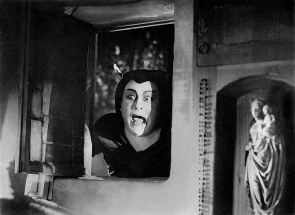 Emil Jannings Characters: Mephisto Film: Faust: A German Folk Legend (1926) 14 September 1926  Copyright: MaryxEvansxAFxArchive 12026209 editorial use only