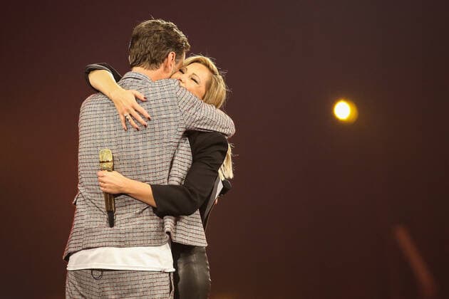 Schlagerbooom The international Schlagerfest on 02 11 2019 in the Westfalenhalle in Dortmund Helene Fischer embraces Florian Silbereisen Photo osnapix Schlagerbooom 2019 The international Schlagerfest MH