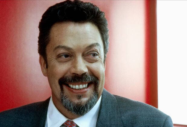 Tim Curry Characters: Roger Corwin Film: Charlie S Angels (USA DE 2000) Drei Director: Mcg (Joseph Mcginty Nichol ) 22 October 2000  Copyright: MaryxEvansxAFxArchivexColumbiaxPictures 12596690 editorial use only