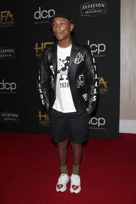 November 3, 2019, Beverly Hills, CA, USA: LOS ANGELES - NOV 3: Pharrell Williams at the Hollywood Film Awards at the Beverly Hilton Hotel on November 3, 2019 in Beverly Hills, CA Beverly Hills USA - ZUMAb170 20191103_zap_b170_117 Copyright: xKayxBlakex
