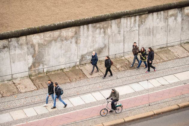 Visitors to the Berlin Wall Memorial on Bernauer Strasse in Berlin on 7 November 2019 On 9 November, Berlin celebrates 30 years since the fall of the Berlin Wall 30 years since the fall of the Berlin Wall in Berlin