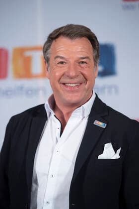 Patrick LINDNER, Singer, Portrait, Portrait, Portrait, Snipped single picture, Single motif, 24 RTL Spendenmarathon Wir helfen Kindern , Television, 21 22 11 2019