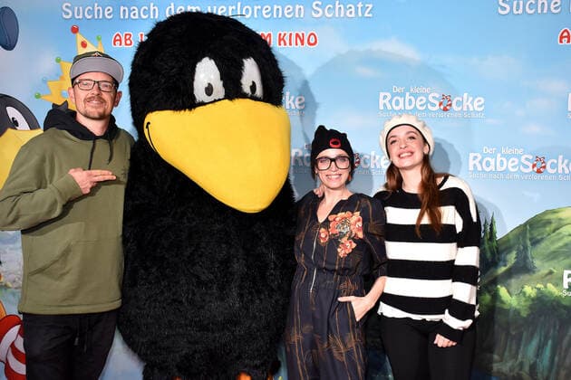 Jan Delay, Anna Thalbach and their daughter Nellie Thalbach at the film premiere of The Little Raven Sock Search for the Lost Treasure on 1 12 2019 in Berlin The Little Raven Sock cinema premiere in Berlin