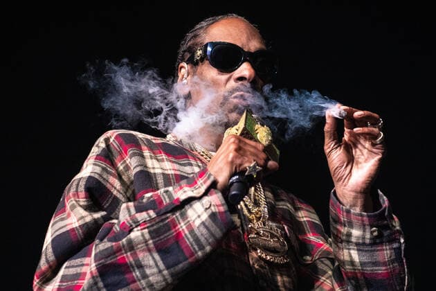 December 2, 2019, San Francisco, CA, USA: SAN FRANCISCO, CALIFORNIA - DECEMBER 03: SNOOP DOGG performs live onstage during the I Wanna Thank Me Tour at the Fillmore Auditorium on December 3, 2019 in San Francisco, California. Photo: Chris Tuite imageSPACE San Francisco USA - ZUMAs181 20191202_zea_s181_034 Copyright: xImagespacex