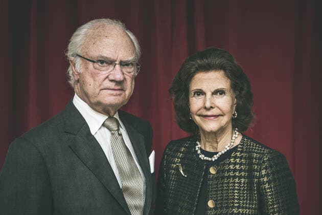 NEW DELHI 2019 12 03 King Carl XVI Gustaf and Queen Silvia on state visit to India The royal couple visits the Swedish embassy in New Delhi New Delhi India x2512x,  Copyright: xBYRMOxCAROLINA Aftonbladet TTx Kungaparet pa statsbesök i Indien