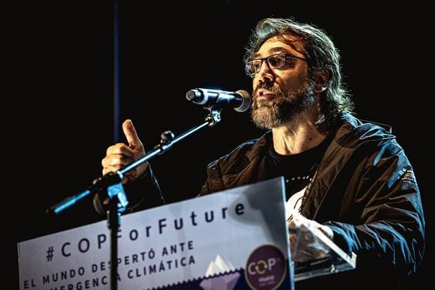 December 6, 2019, Madrid, Madrid, Spain: Spanish actor JAVIER BARDEM delivers a speech at the end of a rally demanding climate change action during the 25th UN climate change conference taking place in Madrid. Madrid Spain - ZUMAo105 20191206_zap_o105_035 Copyright: xMatthiasxOesterlex