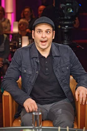 MDR Riverboat Comedian Kaya Yanar on the occasion of the recording of the MDR talk show Riverboat on 13 12 2019 in Studio 3 of the Mediacity Leipzig 20191213SFL0047