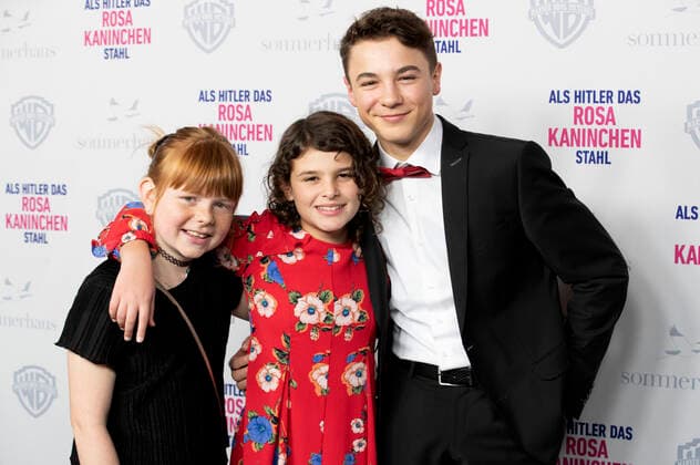 Hannah Kampichler, Riva Krymalowski and Marinus Hohmann at the premiere of the feature film Als Hitler das rosa Kaninchen stehl in der Astor Film Lounge im Arri Munich, 15 12 2019 Foto:xA.xPohlx xFuturexImage