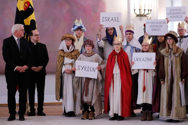Federal President Frank Walter Steinmeier , Germany, Berlin, Schloss Bellevue, Federal President receives carol singers from the diocese of Passau, 06 01 2020