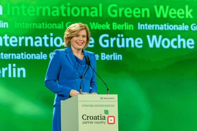 Federal Minister of Agriculture Julia Klöckner CDU speaks on the occasion of the opening of the 85th International Green Week Berlin Federal Minister of Agriculture Julia Klöckner CDU speaks on the occasion of the opening of the 85th International Green Week Berlin snapshot photography F Boillot
