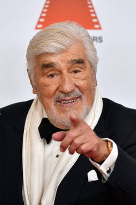 Mario ADORF Actor , single picture,cut single motif,portrait,portrait,portrait 47 German Film Ball Red Carpet,Red Carpet,am 18 01 2020 H o t e l B a y e r i s c h e r H o f, M u e n c h e n