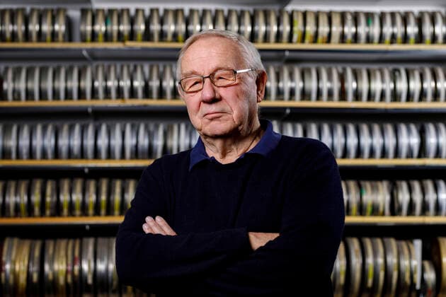 Armin Eckhard Maiwald, who turns 80 on 23 January, in front of the film reels in his office Cologne, 20 01 2020 Foto:xC.xHardtx xFuturexImage