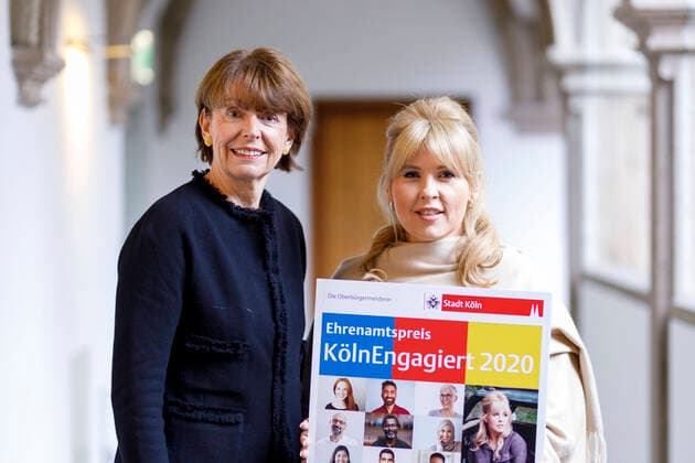 Henriette Reker with Maite Kelly, who is a volunteer sponsor for the campaign KölnEngagiert 2020 in the City Hall of Cologne, 22 01 2020 Foto:xC.xHardtx xFuturexImage