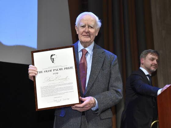 STOCKHOLM 20200130 The Olof Palme Award 2020 is awarded to author David Cornwell pseudonym John Le Carré at a ceremony in the Concert Hall Grünewaldsalen Photo Claudio Bresciani TT kod 10090 Stockholm Sweden x10090x,  Copyright: xClaudioxBresciani TTx Olof Palme Award 2020