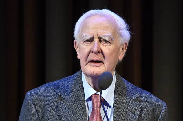 STOCKHOLM 20200130 The Olof Palme Award 2020 is awarded to author David Cornwell pseudonym John Le Carré at a ceremony in the Concert Hall Grünewaldsalen Photo Claudio Bresciani TT kod 10090 Stockholm Sweden x10090x,  Copyright: xClaudioxBresciani TTx Olof Palme Award 2020