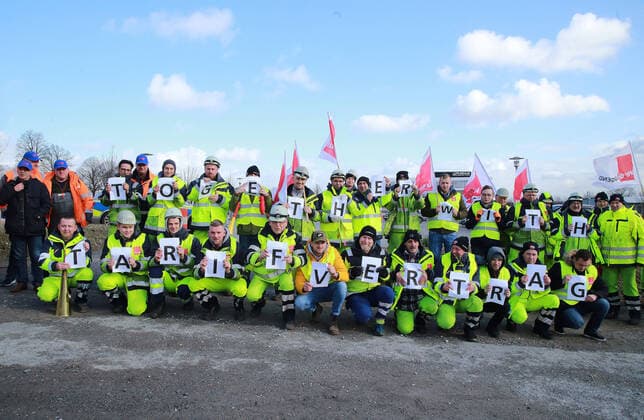 18 02 2020 Holzwickede, District of Unna Harbor workers from the Rhenus Weserport Bremen protest in front of the Rhenus head office in Holzwickede Warning strike Small delegations were always demonstrating directly in front of the head office, the main meeting point was a parking lot within sight of the company buildings the strikers motto is Together with collective agreement