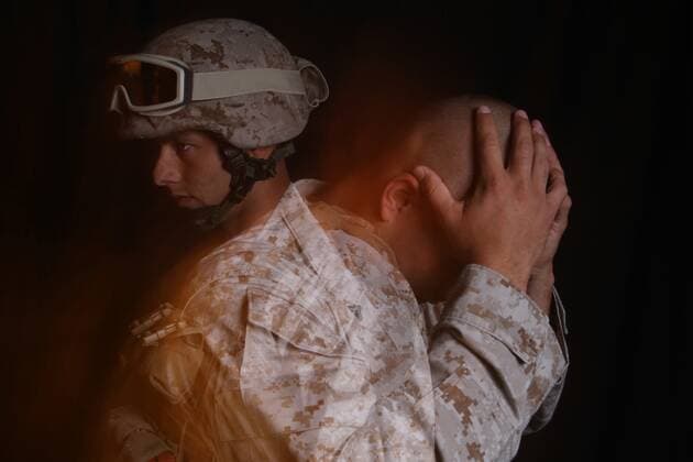 Dramatization of a US Marine affected by post traumatic stress disorder which is experienced by many soldiers long after the danger of combat is over. (BSLOC_2011_12_359) Courtesy Everett Collection PUBLICATIONXNOTxINxCANxCHNxFRAxITAxJPNxNORxPOLxRUSxESPxUKxUSA Copyright: xCourtesyxEverettxCollectionx HISL027 EC284