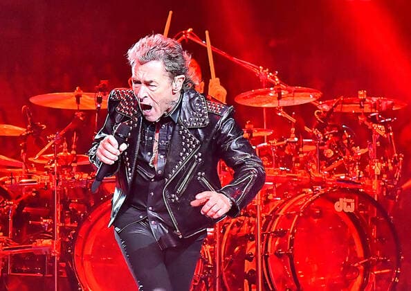 29 02 2020, xlakx, entertainment music, Peter Maffay concert emspor, from l Peter Maffay anniversary tour in the Mercedes Benz Arena Berlin,29 02 2020 Berlin