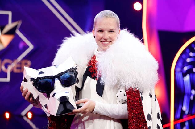 Stefanie Heinzmann as Dalmatian in the 1 Live Show of the 2 Season The Masked Singer 2020 at MMC Studios Cologne Ossendorf Cologne, 10 03 2020 Foto:xC.xHardtx xFuturexImage