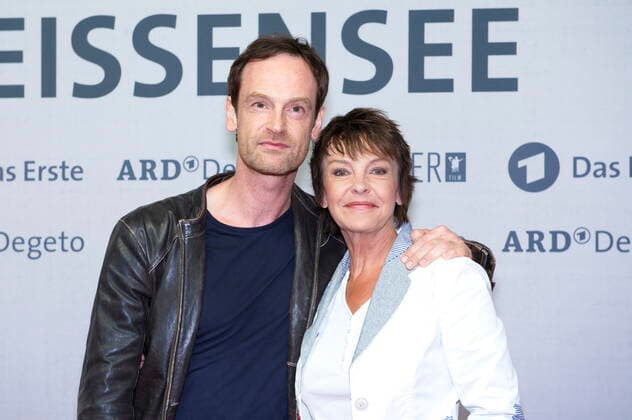93 Jörg Hartmann, Katrin Sass, WEISSENSEE, red carpet for the premiere in the cinema in the Kulturbrauerei, on 02 09 2015 in Berlin, Germany, Berlin Germany, Germany Copyright: xPOP-EYE ChristianxBehringx 10026106_WEISSENSEE_4173