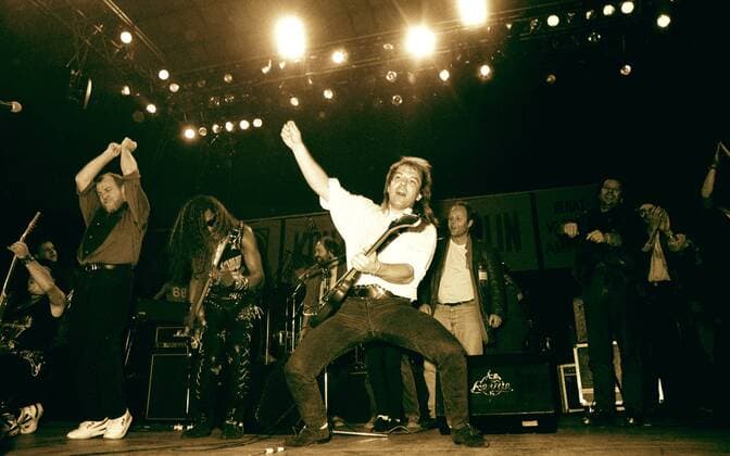 1 concert for Berlin on 11 November 1989 in the Berlin Deutschlandhalle with Joe Cocker, Wolf Maahn, Heinz Rudolf Kunze, Udo Lindenberg, Ulla Meinecke, Pannach Kunert, Uwe Schneider, singer, singing, music, Berlin Germany, Germany Copyright: xBRIGANI-ART HEINRICHx BriganiArt_00204114_00204114