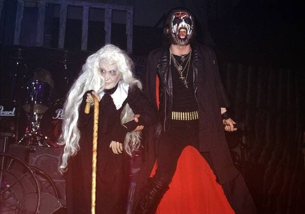 1 concert 90 King Diamond with old woman as victim, singer, heavy metal, hard rock, hard rock, mask, artificial blood, blood, stage show, horror, staging, brutal, brutality, music, Copyright: xBRIGANI-ART HEINRICHx 00015778_00015778