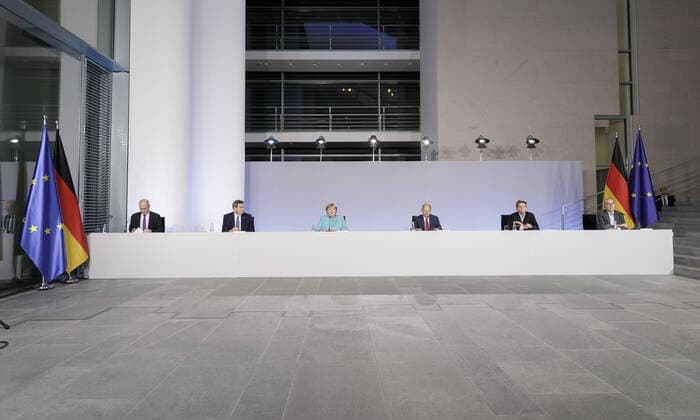 Press conference to present the economic stimulus package after the coalition summit of SPD and CDU CSU Ralf Brinkhaus, CDU CSU faction leader of the State Premiers of Bavaria Markus Soeder, CSU the Chancellor Angela Merkel, CDU the Federal Minister of Finance Olaf Scholz, SPD Rolf Muetzenich, SPD faction leader and No Copyright: xThomasxImo photothek.netx