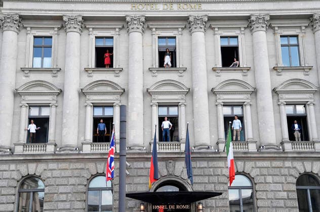 Hotel de Rome reopening with members of the International Opera Studio of the Staatsoper Unter den Linden, who will make Bebelplatz ring out from the windows of the hotel with Renato Razcels Arrivederci, Roma and Paul Linckes Berliner Luft Berlin, 17 06 2020 Foto:xF.xKernx xFuturexImage