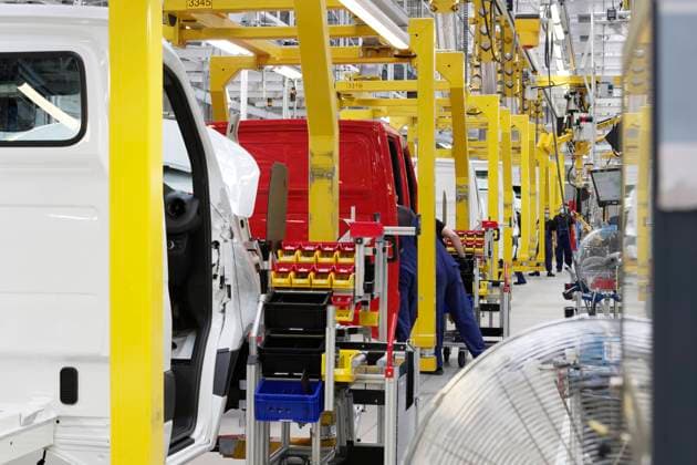 Springer production at Mercedes Benz in Ludwigsfelde 2020 06 22, Ludwigsfelde, Germany Mercedes Benz plant in Ludwigsfelde near Berlin, where the Sprinter rolls off the assembly line
