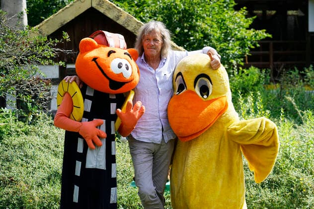 Flimmy, Friedhelm Schatz and the Filmpark Ente at the photo shoot for the start of the season at Filmpark Babelsberg in Janoschs dreamland Potsdam, 26 06 2020 Foto:xT.xBartillax xFuturexImage