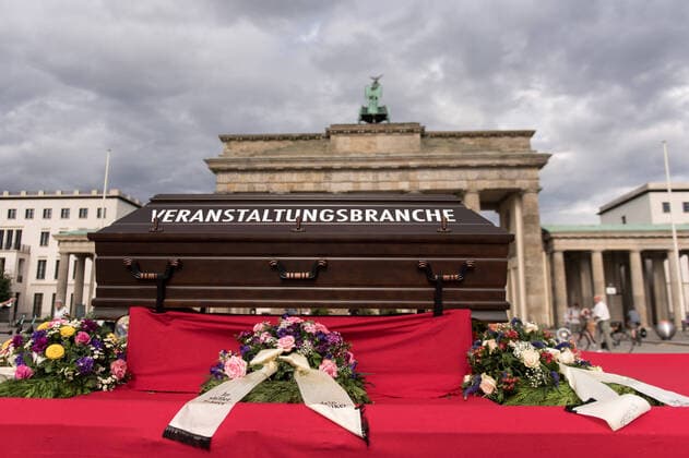 Berlin, Demonstration of the Event Industry Germany, Berlin 01 07 2020 The picture shows a coffin with the inscription Event Industry in front of the Brandenburg Gate Berlin Berlin Germany