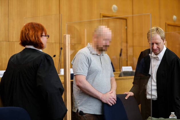 02 07 2020, xmkx, Justice, Trial against Stephan Ernst and Markus H for the murder of Walter Luebcke v l Defendant Markus H , Lawyers Photo Moritz Kegler Photo Scheiber Pool, Frankfurt am Main Hesse Germany DE Higher Regional Court