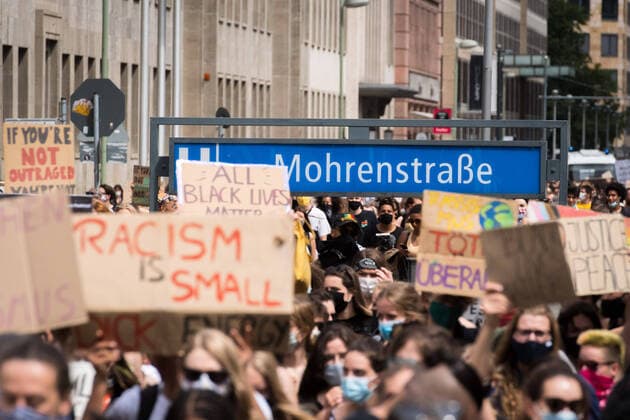 Berlin, No to Racism Demonstration Germany, Berlin 04 07 2020 The picture shows the No to Racism Demonstration with its participants at the underground station Mohrenstraße Berlin Berlin Germany